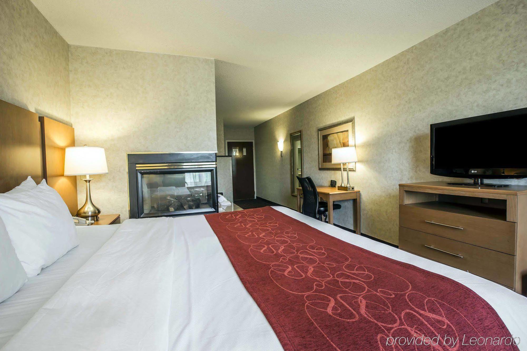 Comfort Suites Hanes Mall Winston-Salem Exterior photo