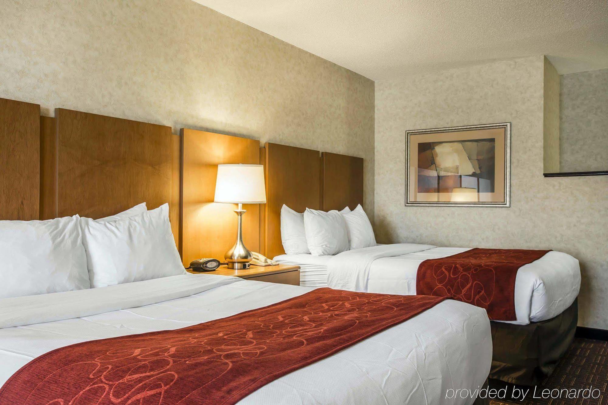 Comfort Suites Hanes Mall Winston-Salem Exterior photo